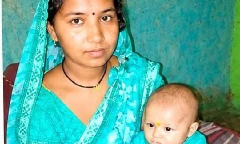 मिनीमाता महतारी जतन योजना: रेजा मजदूरी से बच्चों के उज्ज्वल भविष्य की राह पर सुनीता 10 bacha 01