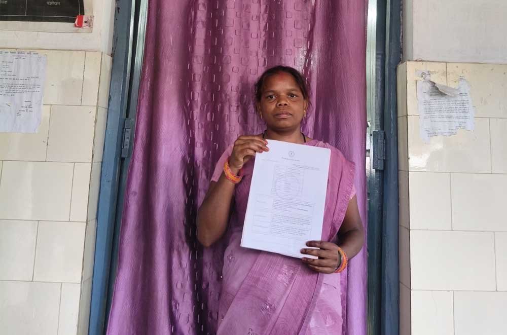 कम समय, कम खर्च और आसान प्रक्रिया—साविता ने महसूस किया पंजीयन सेवाओं में बदलाव 1 kARYA B01