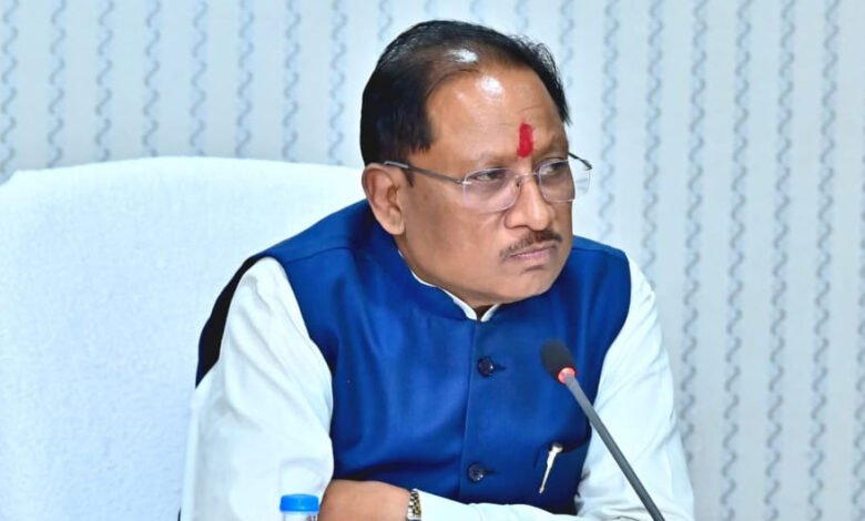 जरूरतमंदों तक तत्काल पहुंचाएं सहायता, निचले इलाकों और नदी-नालों के आसपास विशेष सतर्कता बरतें : मुख्यमंत्री 2 vishnu A 6 1