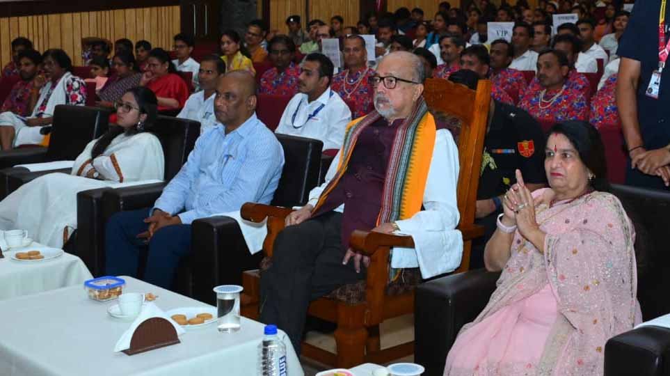 राज्यपाल रमेन डेका का संदेश, डिजिटल प्लेटफॉर्म से छत्तीसगढ़ की लोककला को मिलेगी वैश्विक पहचान 1 14A 61