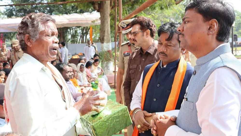 केदार कश्यप का बड़ा बयान, बोले- जवानों के बलिदान से मजबूत हुई छत्तीसगढ़ की सुरक्षा 1 21A 245