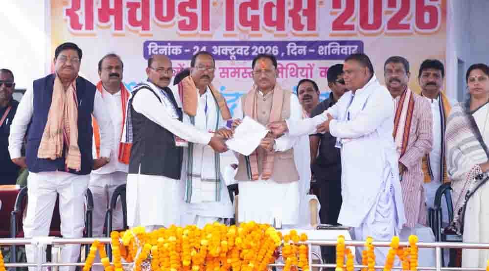 मुख्यमंत्री विष्णु देव साय ने गढ़फुलझर में 50 लाख रुपये की लागत से निर्मित सर्वमंगल भवन का किया लोकार्पण 1 24A 232