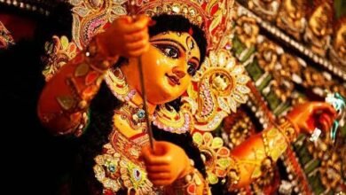 महाअष्टमी और महानवमी की तारीख हुई साफ, किस दिन करें कन्या पूजन और हवन? जानें पंचांग के अनुसार समय 4 26 10