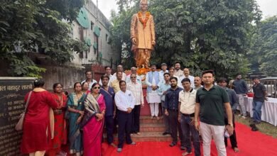 शास्त्री जी का सादगीपूर्ण जीवन, नैतिकता और राष्ट्रसेवा हम सभी के लिए प्रेरणास्रोत : संजय श्रीवास्तव 3 2A 226