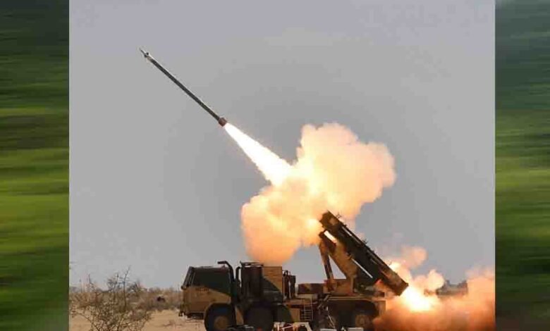 Pinaka Rocket System: 300 किमी तक मार करने की दिशा में भारत का कदम, लंबी दूरी के हमलों की क्षमता बढ़ाने पर फोकस 3 2A 82