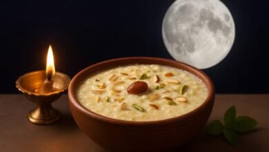 शरद पूर्णिमा 2026: 25 अक्टूबर को रखें खीर, जानें पूजा का शुभ समय और मां लक्ष्मी की आराधना का महत्व 3 60 18