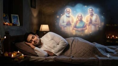 पितृ पक्ष में सपने में दिखें पूर्वज तो समझें खास संकेत! हंसते, रोते या भोजन मांगते दिखें तो जानें मतलब 2 72