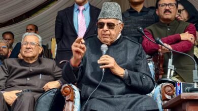 कश्मीर मुद्दे पर फारूक अब्दुल्ला का बयान बना सियासी विवाद, BJP ने लगाए राष्ट्रविरोधी टिप्पणी के आरोप 2 80 19