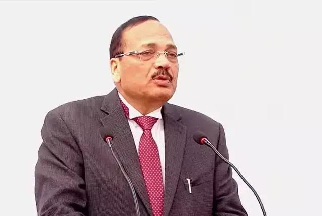CJI सूर्यकांत की लॉ ग्रेजुएट्स से अपील, न्याय और स्वतंत्रता की रक्षा करना वकीलों की जिम्मेदारी 1 CJI Suryakant 163 7