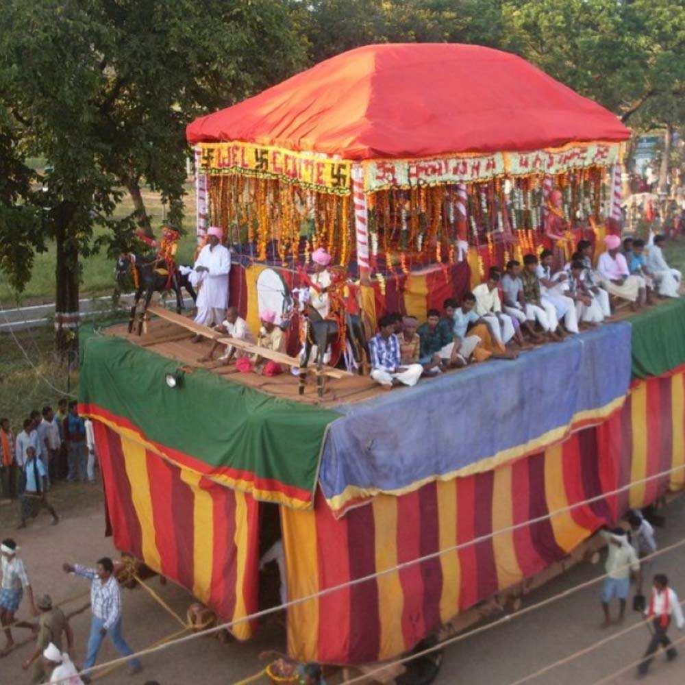 बस्तर दशहरा की अनूठी रस्म, रथ चोरी के पीछे छिपी है सामाजिक समानता की सीख 1 Chhattisgarh News 03 2 16
