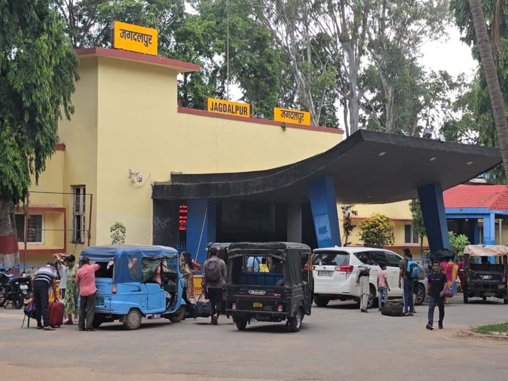 लिफ्ट निर्माण में देरी से अटका जगदलपुर स्टेशन का लोकार्पण 1 Chhattisgarh News 03 3 23