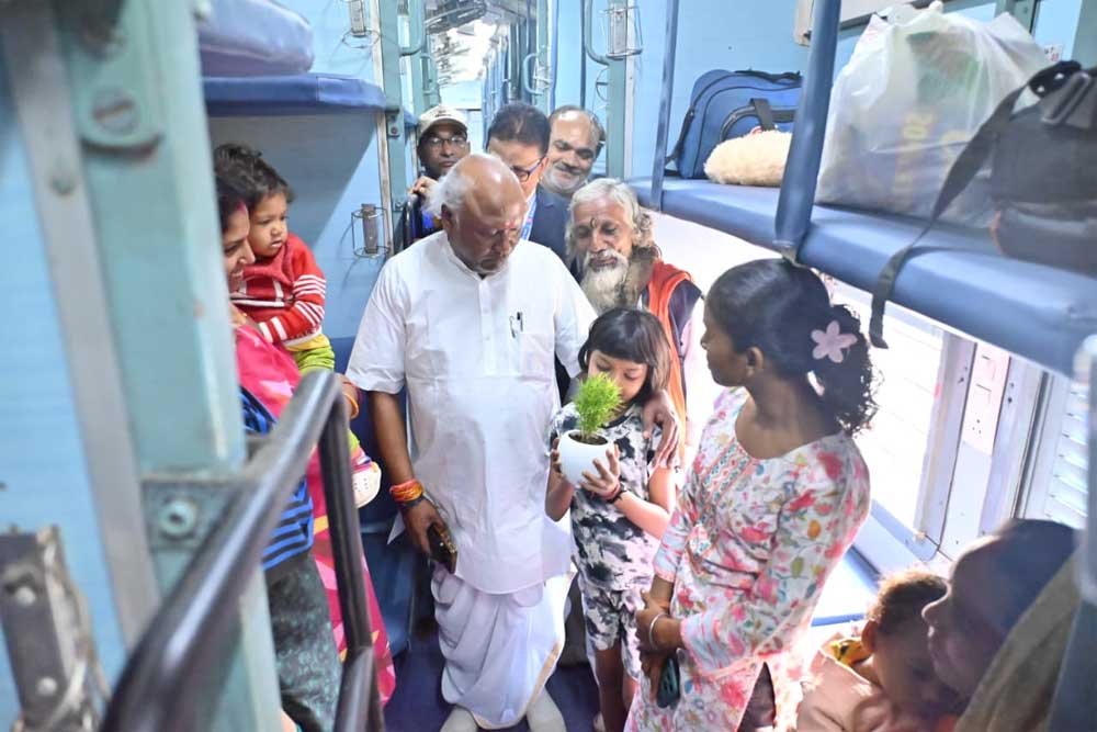 मंगलवार और गुरुवार को अम्बिकापुर से दिल्ली के लिए मिलेगी सीधी रेल सुविधा 1 Delhi copy
