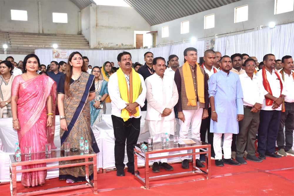 हजारों नागरिकों ने सेवा, संकल्प और जनभागीदारी के साथ दिया विकसित भारत-2047 का संदेश 1 Shjarma 0666