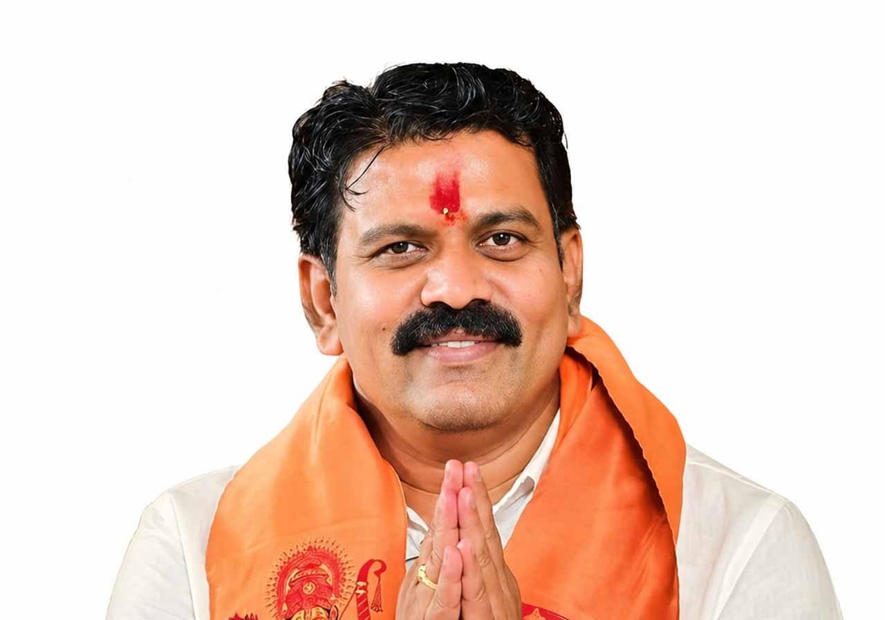आईईडी विस्फोटों की विरह वेदना से बाहर आएगा बस्तर, पीड़ितों को मिलेंगे कृत्रिम हाथ-पैर - उप मुख्यमंत्री विजय शर्मा 1 Vijay Sharma
