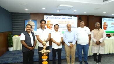 एनएमडीसी ने महात्मा गांधी को उनकी 157वीं जयंती पर श्रद्धांजलि दी 2 c1d457ed 3b02 4edd bbf3 f06304d0ea13