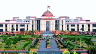 फेरे न होने का हवाला देकर शादी अमान्य कराने की मांग, हाईकोर्ट बोला- रस्मों का विवाद विवाह को शून्य नहीं करता 2 court Bilaspur High A 37 6 94