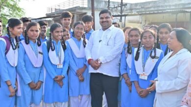 स्वामी आत्मानंद स्कूल सेलूद में बनेगा साइकिल स्टैंड, बाउंड्रीवाल और वॉलीबॉल ग्राउंड 2 gajendra 01 2