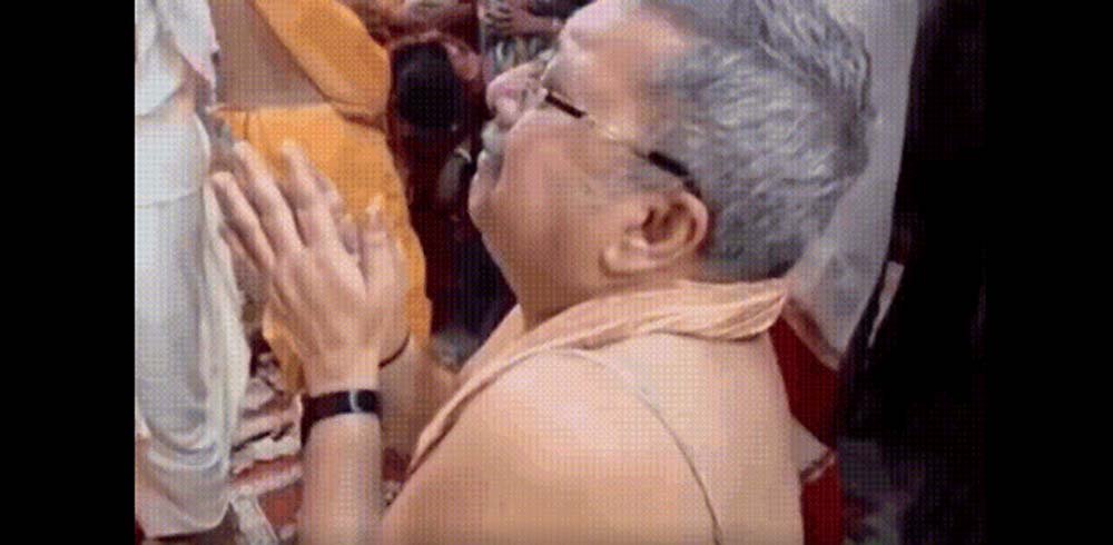 मां दुर्गा के दरबार में भावुक हुए TMC सांसद कल्याण बनर्जी 1 kalyan