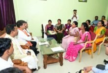 mahila 044