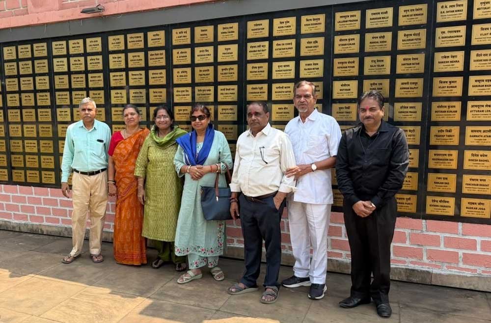 शांति, सुरक्षा, विश्वास और विकास ने बस्तर में खोलीं नई संभावनाएं, कहा-आने वाले समय में बनेगा देश का अग्रणी संभाग 1 pEACE