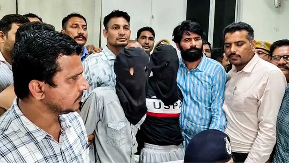 टाइगर श्रॉफ के हमलावरों को मुंबई पुलिस ने 24 घंटे में दबोचा, अंधेरी से सूरत तक ऐसे चला ऑपरेशन 1 paikde 05qjjj 2