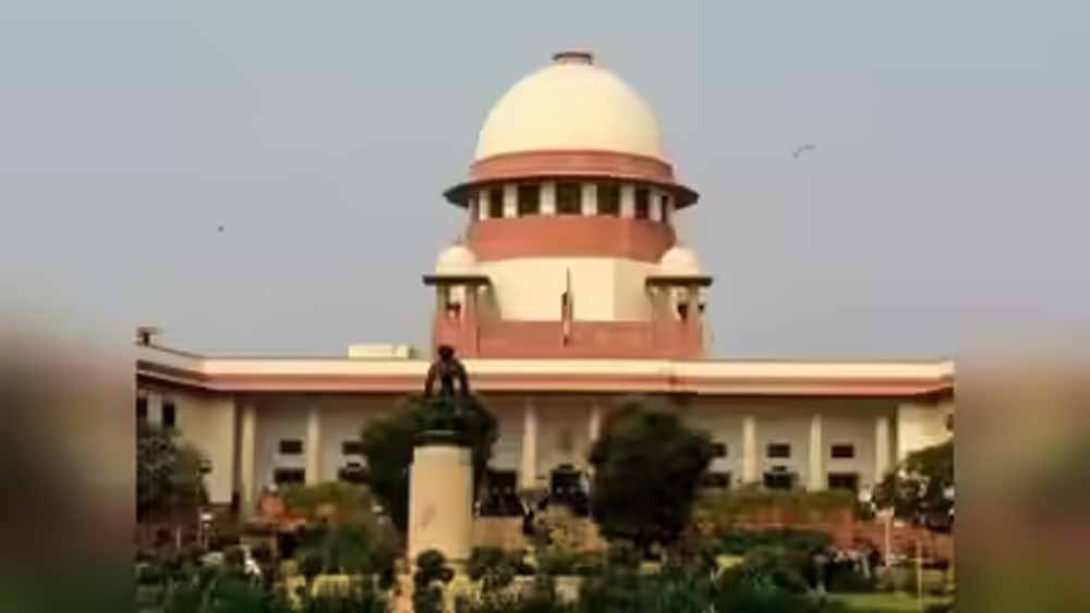 दिल्ली में विरोध-प्रदर्शन पर सुप्रीम कोर्ट सख्त, वकीलों को हिरासत में रखने और पुलिस कार्रवाई पर उठे सवाल 1 sc 2 3