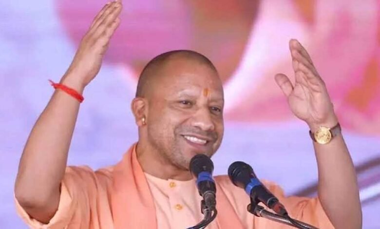 एचसीएल टेक लखनऊ के 10वें स्थापना दिवस में शामिल हुए मुख्यमंत्री योगी, आईटी सिटी फेज-2 की रखी आधारशिला 1 yogi0555